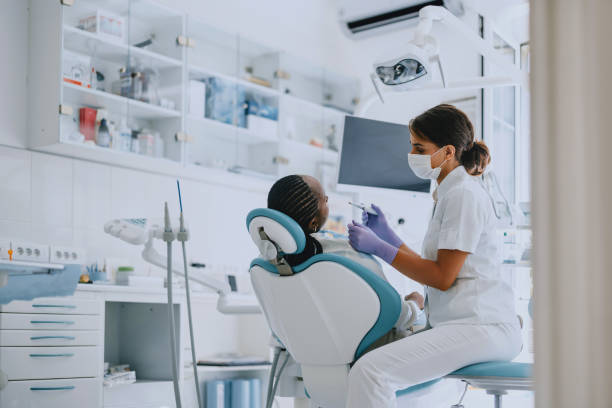  Sullivan, IL Holistic Dental Services Pros